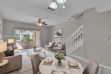 16640 Hemingway Dr #16640 Weston, FL 33326
