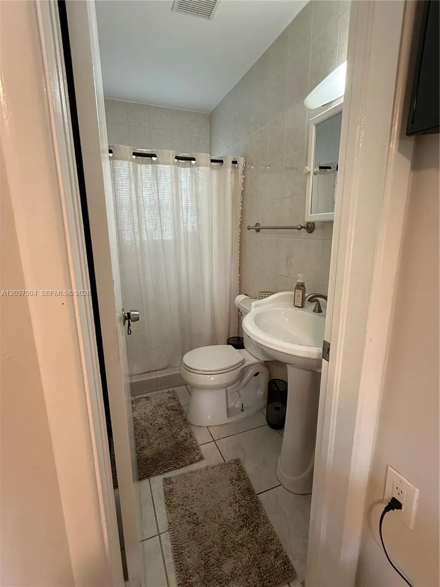 612 W Drew St #E Lantana, FL 33462