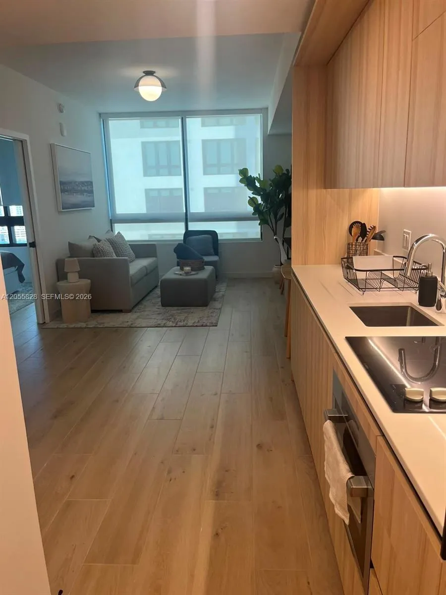 225 Miami Ave #2310 Miami, FL 33128