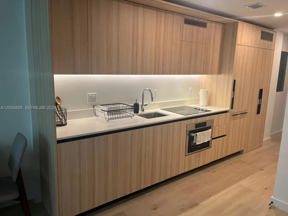 225 Miami Ave #2310 Miami, FL 33128