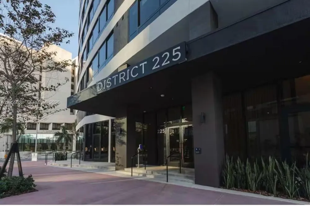 225 Miami Ave #2310 Miami, FL 33128
