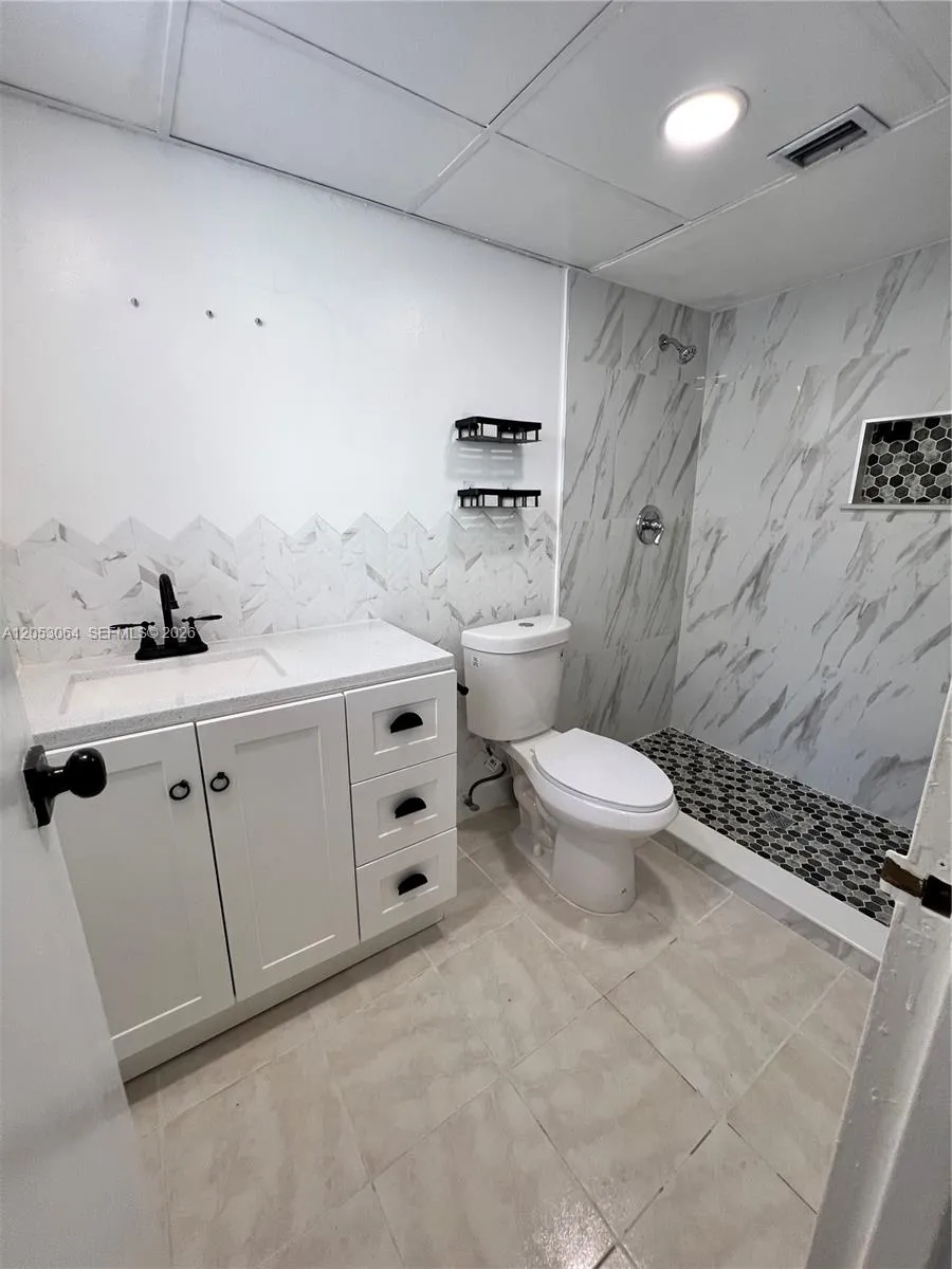 1800 SW 81st Ave #1118 North Lauderdale, FL 33068