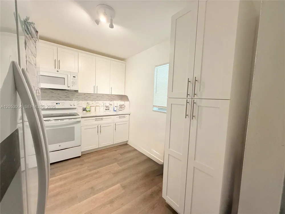 1800 SW 81st Ave #1118 North Lauderdale, FL 33068