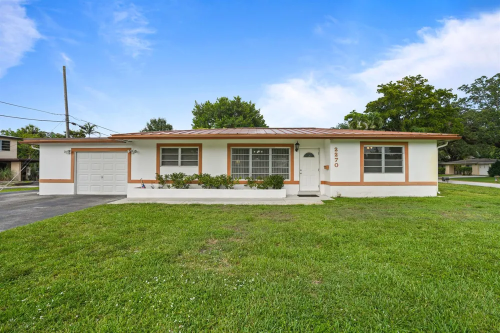 2270 SW 30TH TERRACE Fort Lauderdale, FL 33312