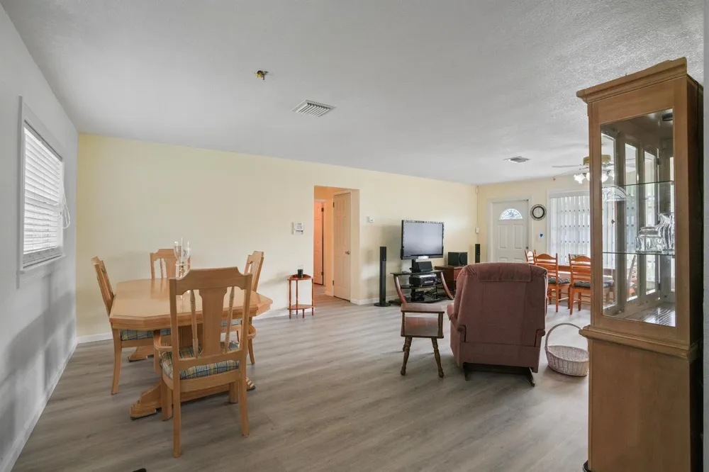 2270 SW 30TH TERRACE Fort Lauderdale, FL 33312