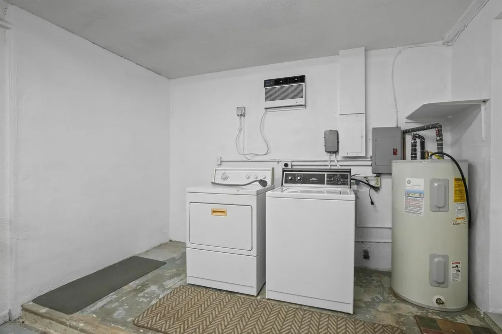 2270 SW 30TH TERRACE Fort Lauderdale, FL 33312