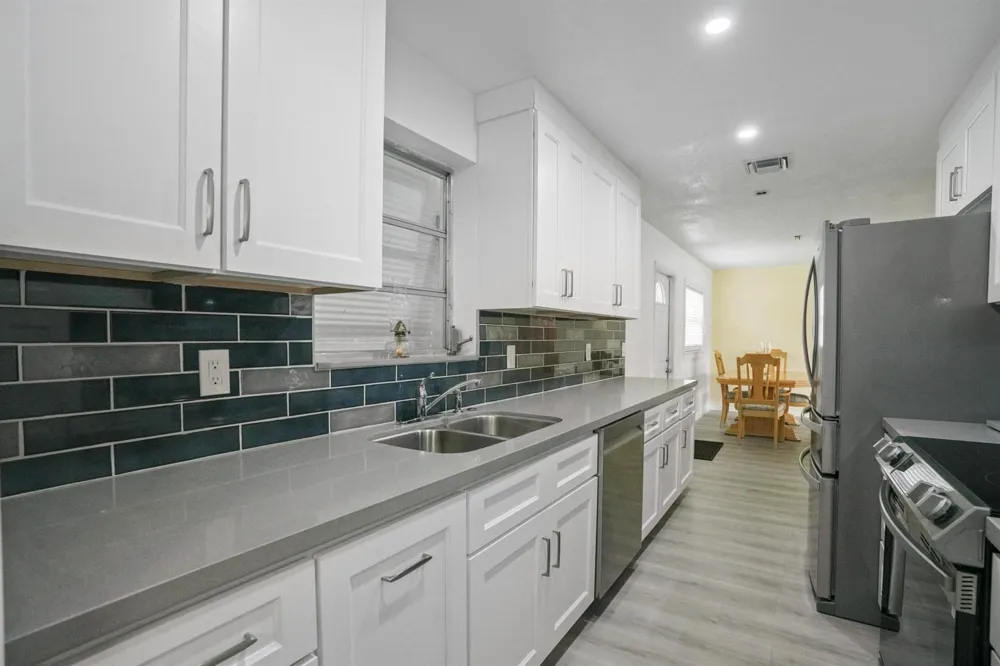 2270 SW 30TH TERRACE Fort Lauderdale, FL 33312
