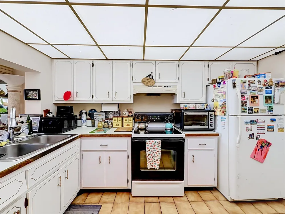 4117 Bougainvilla Drive #207 Lauderdale By The Sea, FL 33308