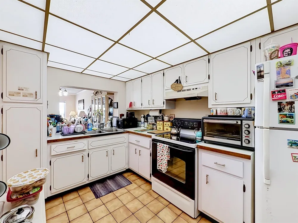 4117 Bougainvilla Drive #207 Lauderdale By The Sea, FL 33308
