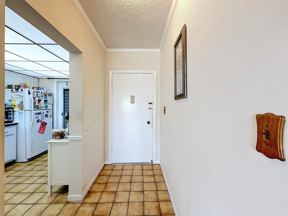 4117 Bougainvilla Drive #207 Lauderdale By The Sea, FL 33308