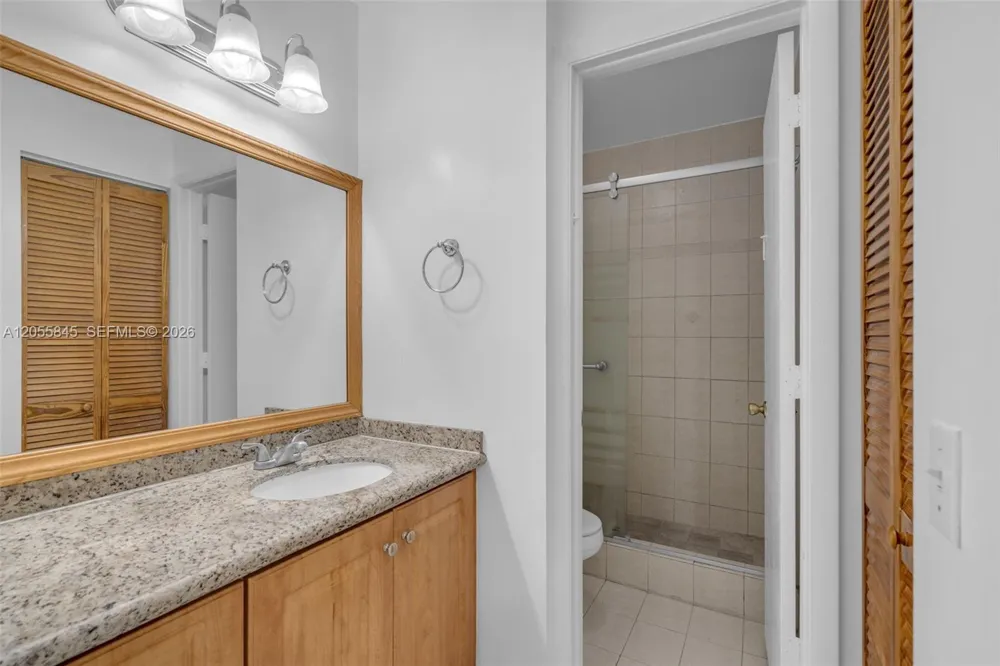 8851 NW 119th St #3112-3 Hialeah Gardens, FL 33018