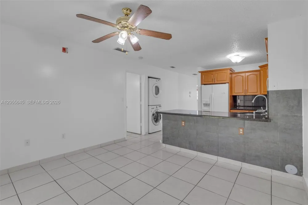 8851 NW 119th St #3112-3 Hialeah Gardens, FL 33018