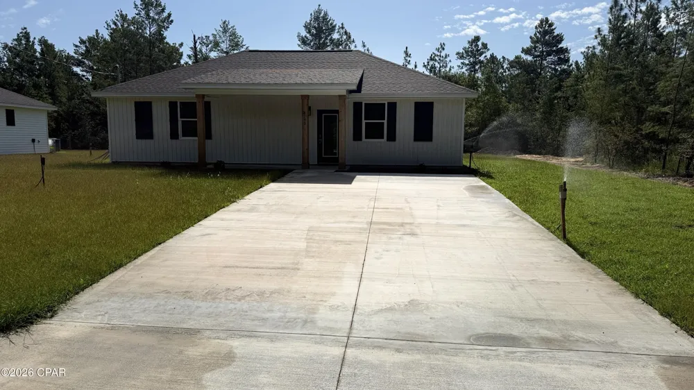 4183 Luar Avenue Chipley, FL 32428