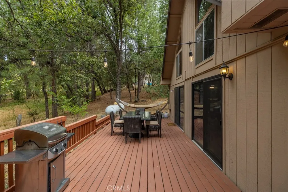 5655 Harris Cut Off Mariposa, CA 95338