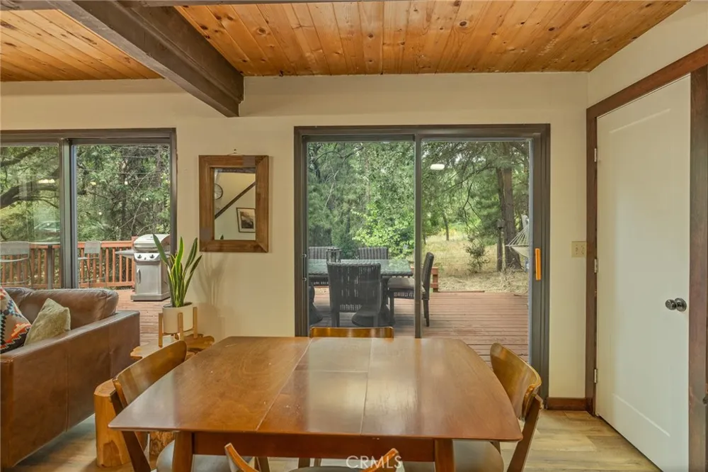 5655 Harris Cut Off Mariposa, CA 95338
