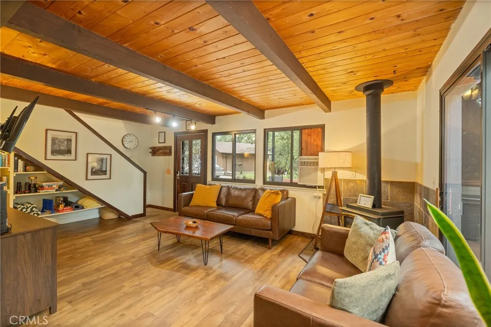 5655 Harris Cut Off Mariposa, CA 95338