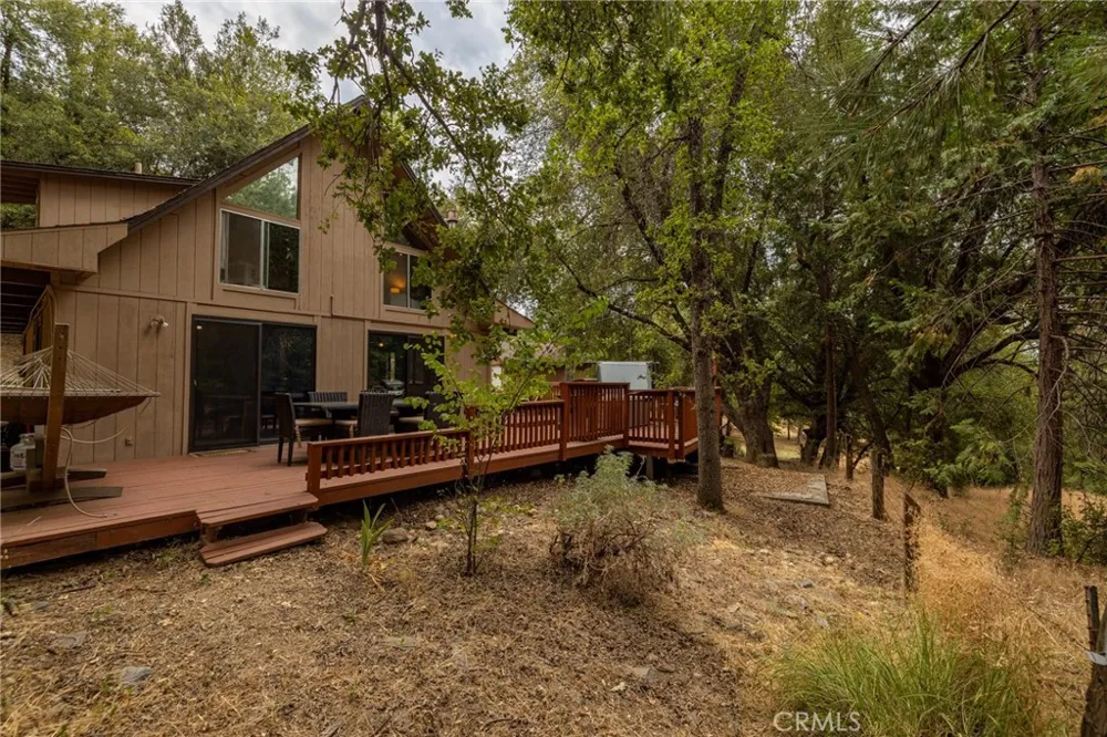 5655 Harris Cut Off Mariposa, CA 95338