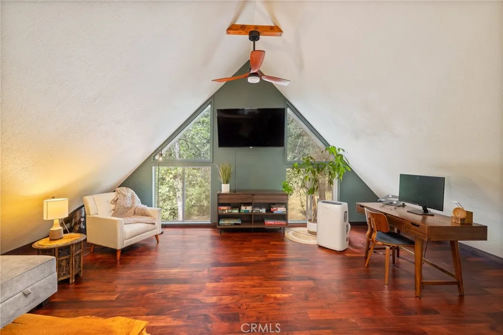 5655 Harris Cut Off Mariposa, CA 95338