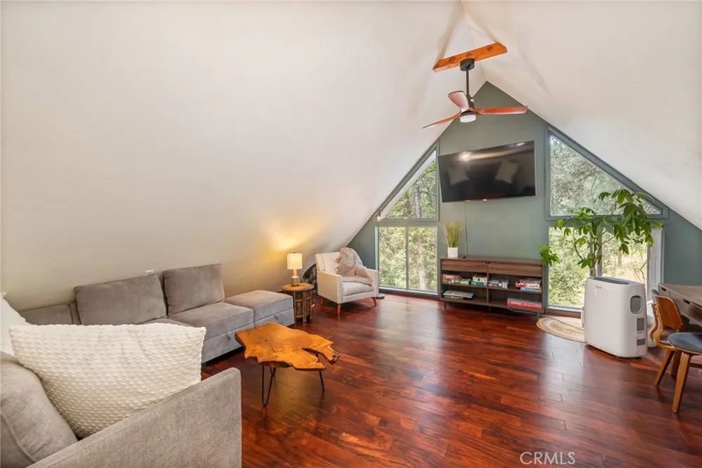 5655 Harris Cut Off Mariposa, CA 95338