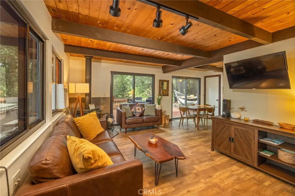 5655 Harris Cut Off Mariposa, CA 95338