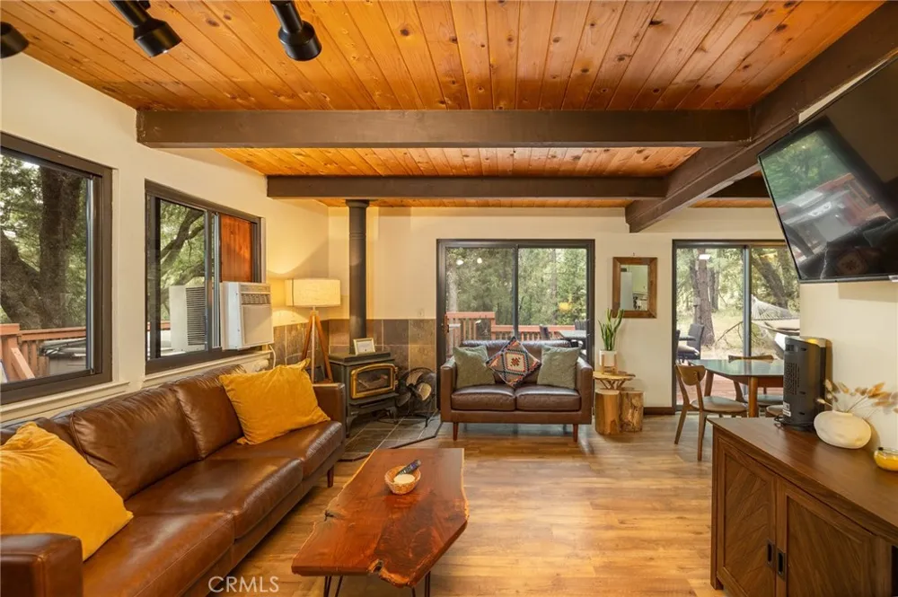 5655 Harris Cut Off Mariposa, CA 95338