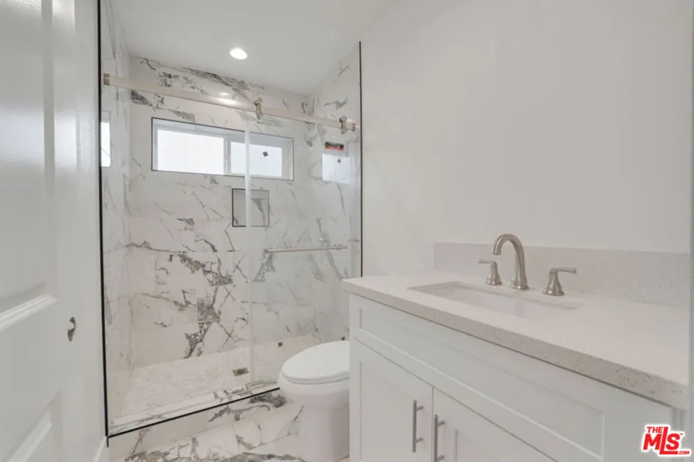 529 W 90th Street Los Angeles, CA 90044