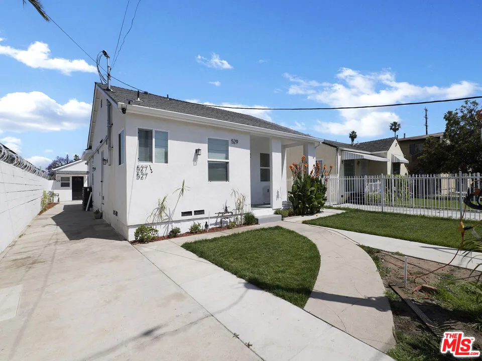 529 W 90th Street Los Angeles, CA 90044