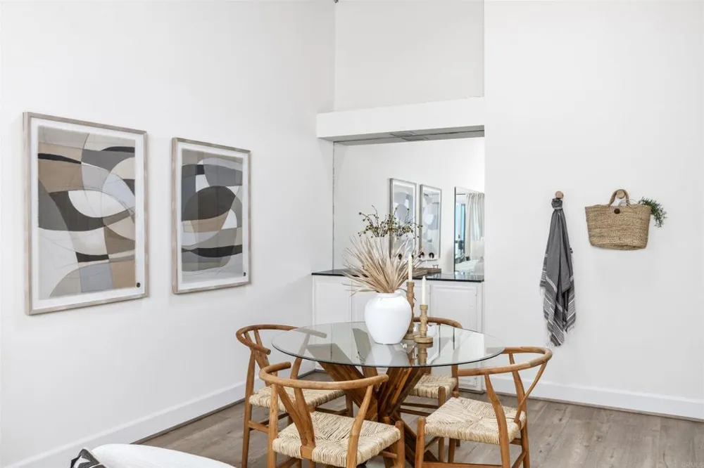 940 Sealane Drive #9 Encinitas, CA 92024