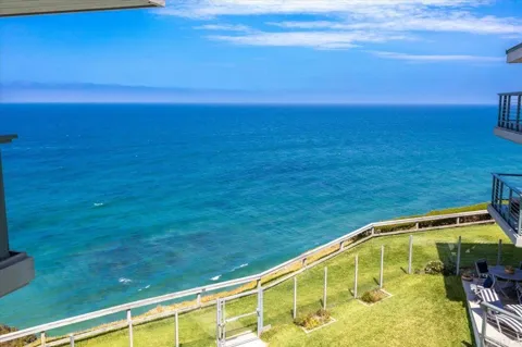 940 Sealane Drive #9