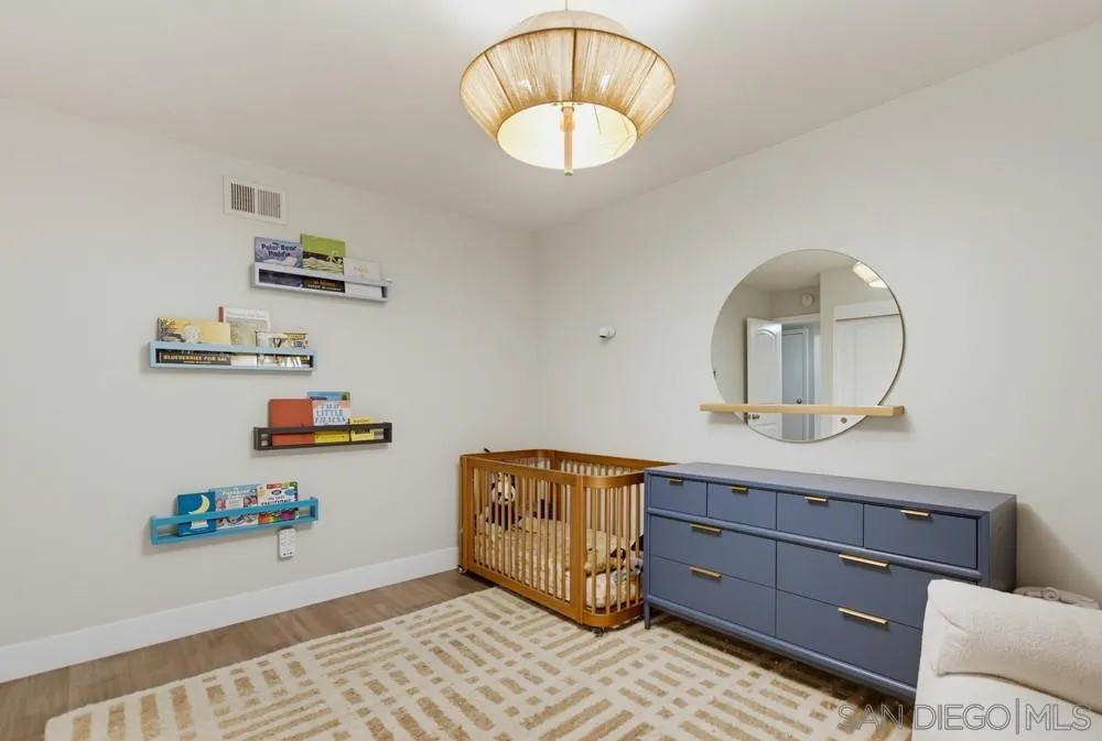 8140 Hillandale San Diego, CA 92120