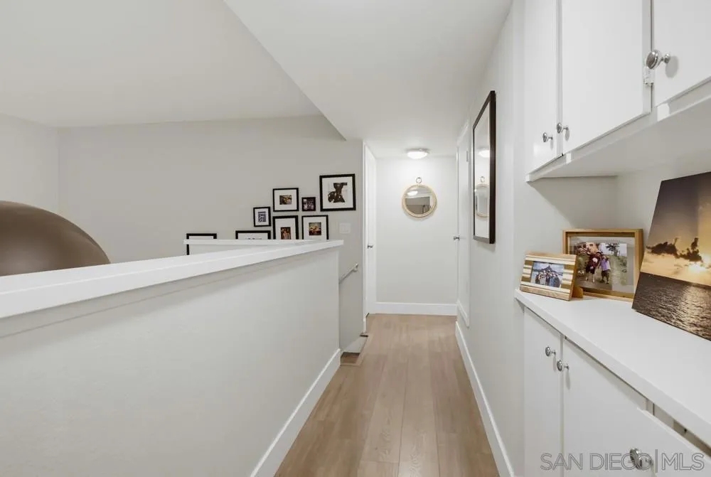 8140 Hillandale San Diego, CA 92120