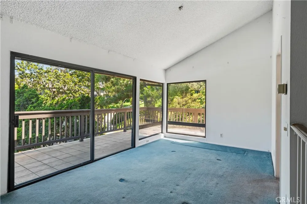 2 Prado #32 Irvine, CA 92612