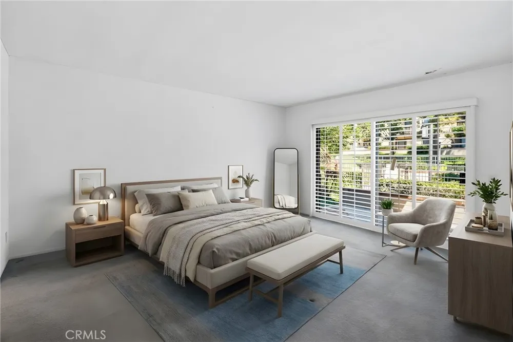 2 Prado #32 Irvine, CA 92612