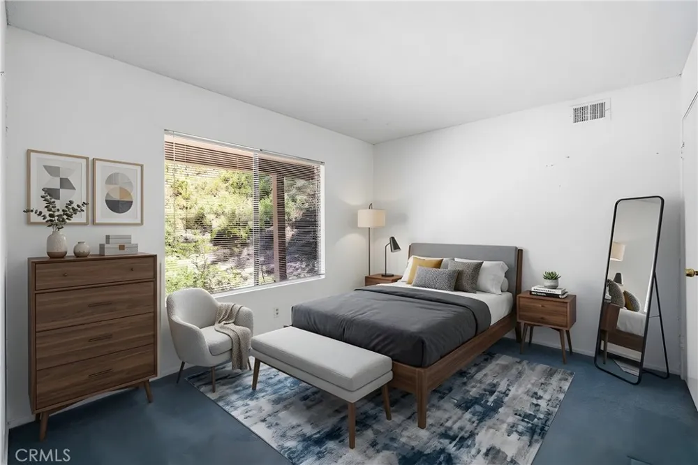2 Prado #32 Irvine, CA 92612