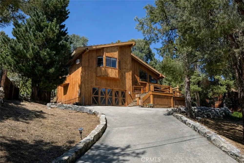16421 Grizzly Drive Pine Mountain Club, CA 93222