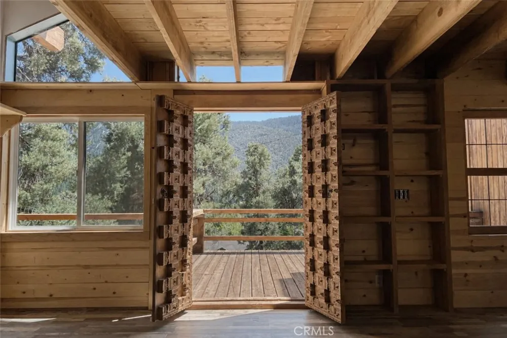 16421 Grizzly Drive Pine Mountain Club, CA 93222