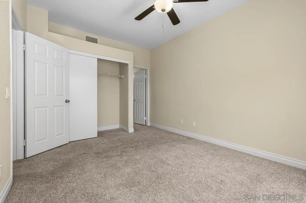 12672 Springbrook Dr. #E San Diego, CA 92128