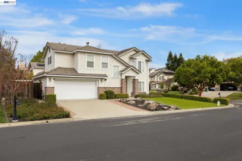 143 Shelterwood Ln