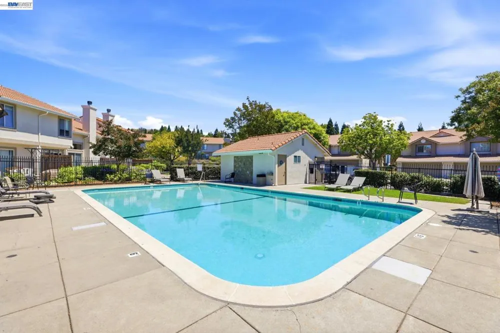 60 Joya Ln Danville, CA 94506