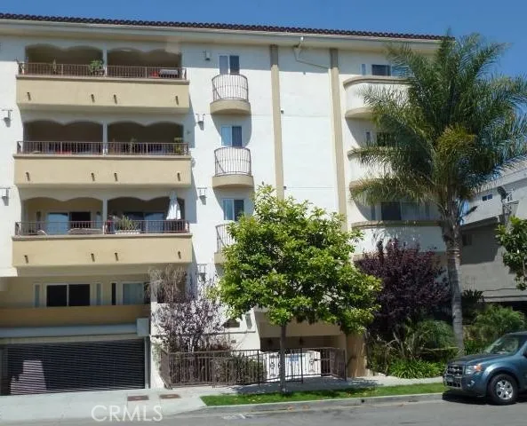 1828 Glendon Avenue Los Angeles, CA 90025