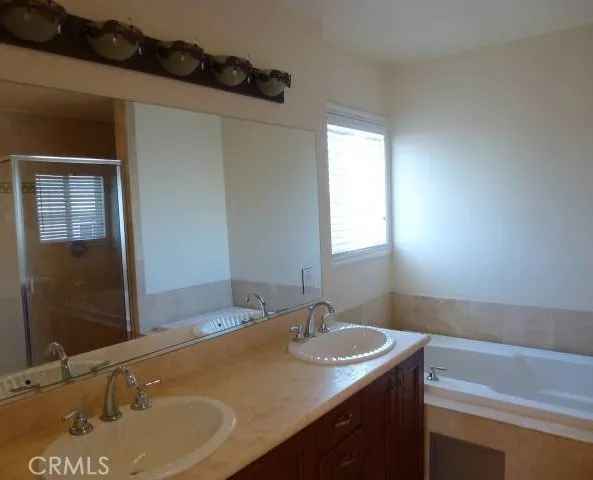1828 Glendon Avenue Los Angeles, CA 90025
