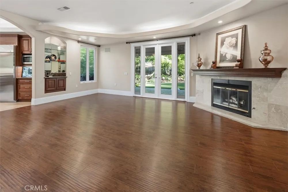 26631 Loop Avenue Canyon Country, CA 91387