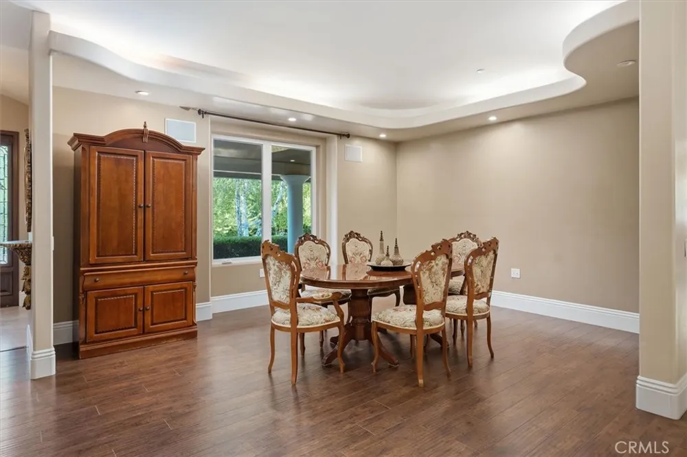 26631 Loop Avenue Canyon Country, CA 91387