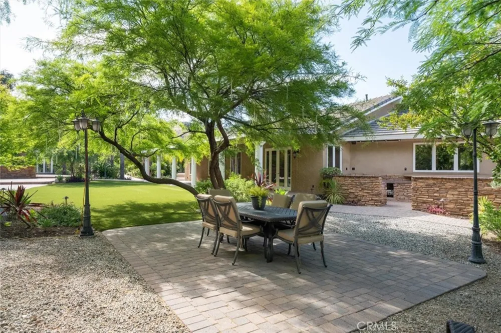 26631 Loop Avenue Canyon Country, CA 91387