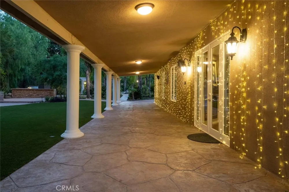 26631 Loop Avenue Canyon Country, CA 91387