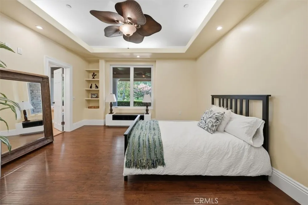 26631 Loop Avenue Canyon Country, CA 91387