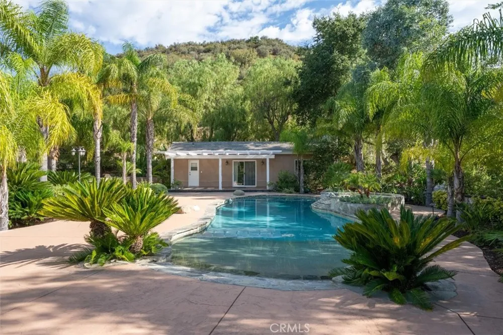 26631 Loop Avenue Canyon Country, CA 91387