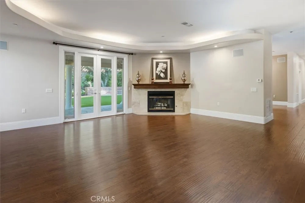 26631 Loop Avenue Canyon Country, CA 91387