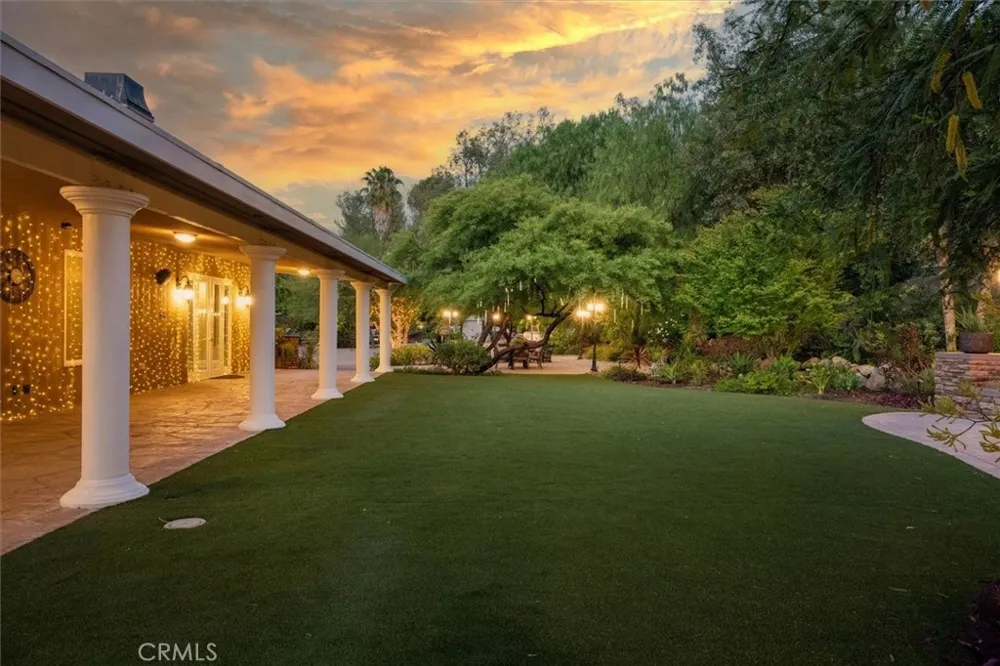 26631 Loop Avenue Canyon Country, CA 91387