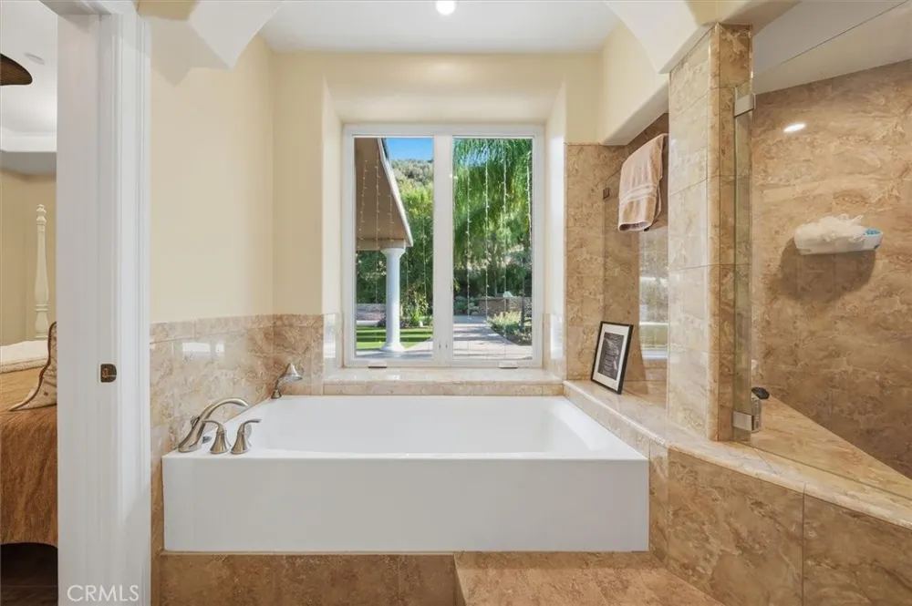 26631 Loop Avenue Canyon Country, CA 91387